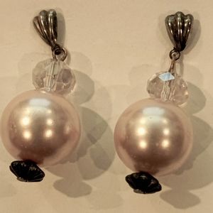 Pearl earrings